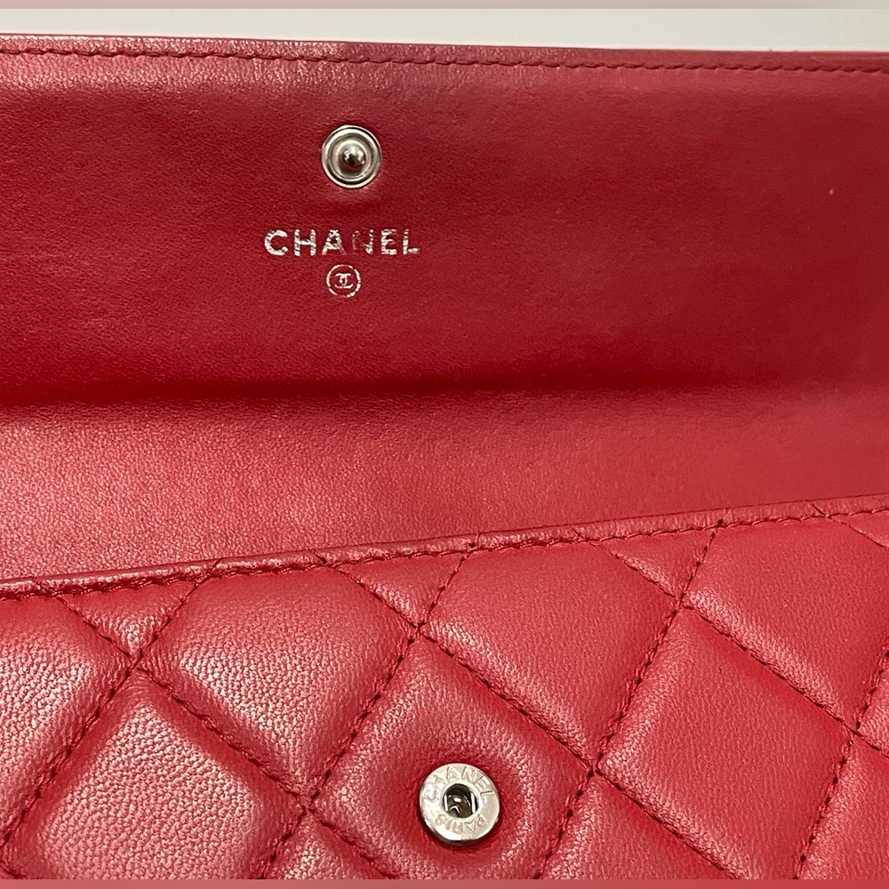 Authentic Chanel Lambskin Quilted Long Flap Wallet - Picture 4 of 12